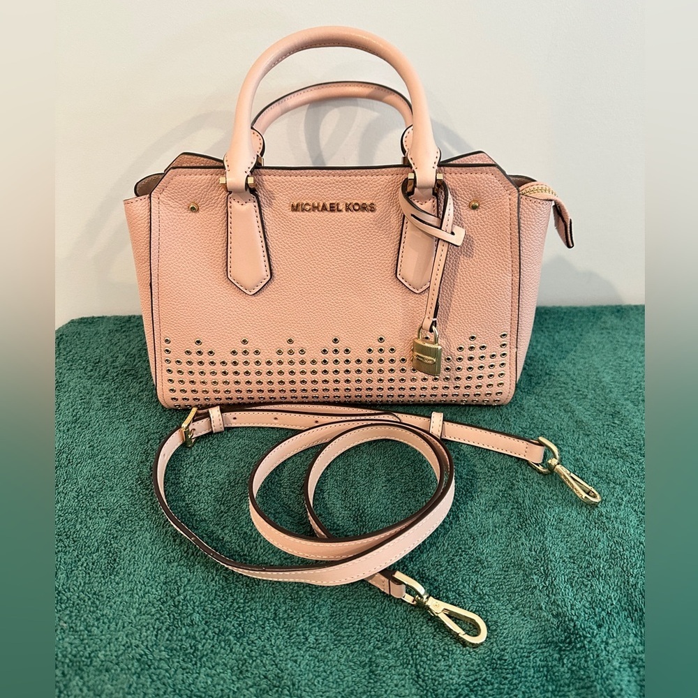 Michael Kors Medium Hayes Handbag‎